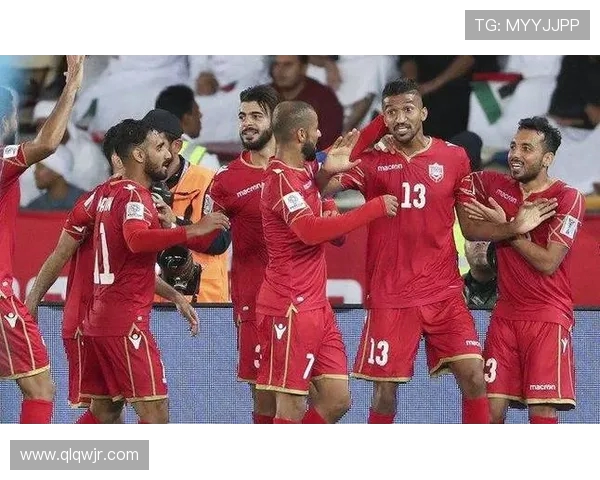 赛后分析:上海足球队与北京足球队的团队协作表现及其影响因素探讨