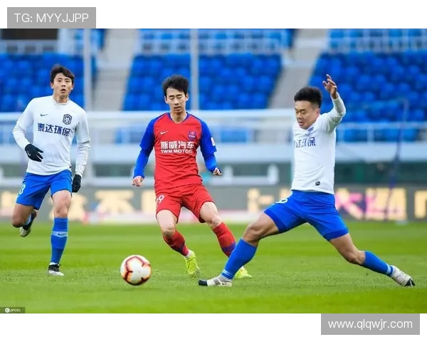 重庆斯威对阵深圳精彩直播全程回顾与赛后分析