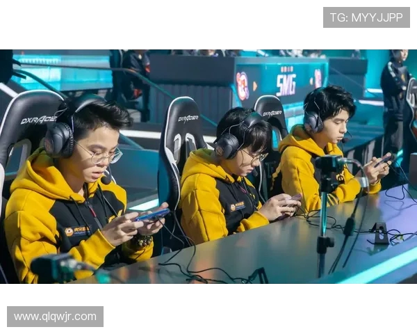 和平精英热点分析：深入解读WE战队在比赛中的全面压制策略与表现